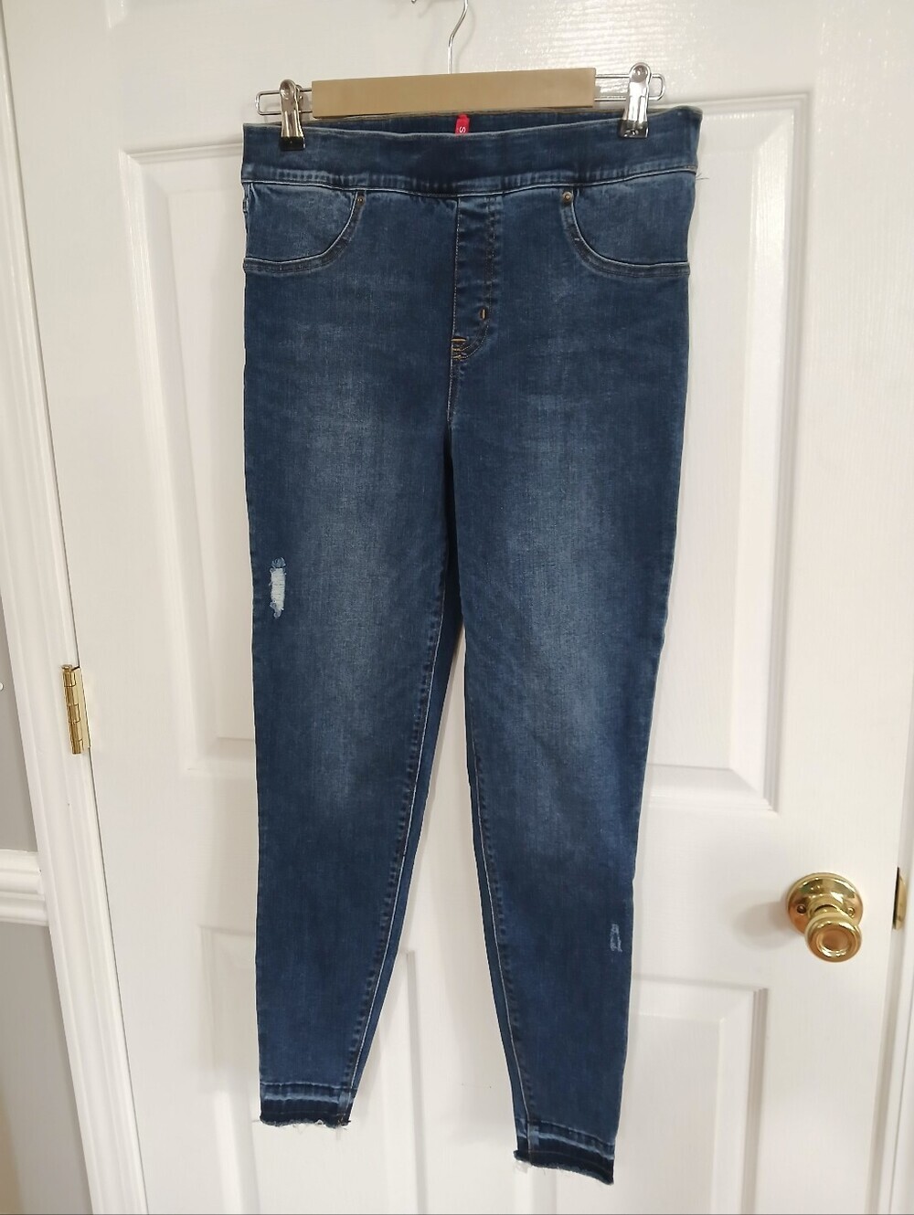 Spanx Distressed Ankle Skinny Pull-On Women’s Jeans Raw Hem Med Wash Denim